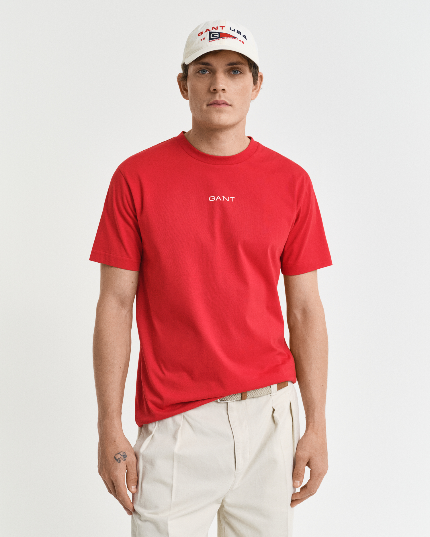 Gant Men's Red Graphic T-Shirt (M) Medium